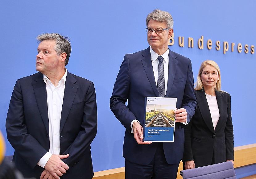 Linke kritisiert Bahn-Personal-Entscheidung