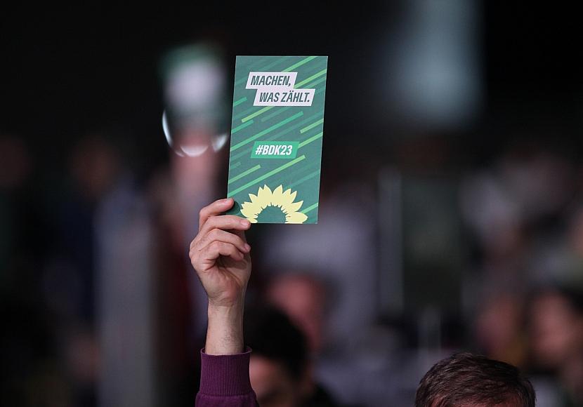 Leitantrag: Grüne wollen Deutschland zum „Elektrostaat“ machen