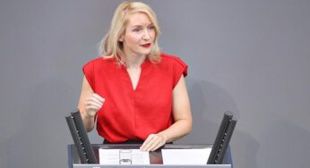 Krankenkassen: Linke will deutlich höhere Beitragsbemessungsgrenze