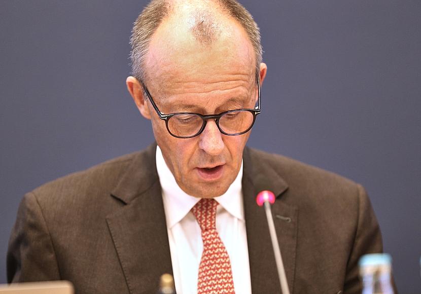Merz-Schock: Neuer Pflichtbeitrag für alle – Was das für Ihr Einkommen bedeutet!