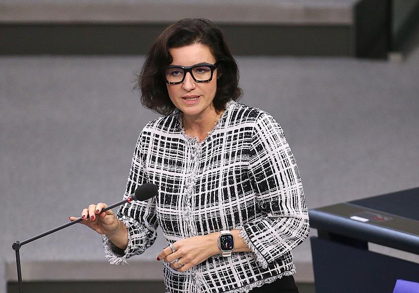 Bär erwägt Umbenennung von Bafög