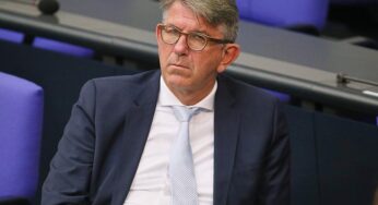 Staatsminister Weimer unter Druck – Schützenhilfe von Nouripour