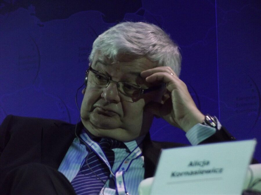 „Diese Blabla-Institutionen – sie machen mich krank“ – Joschka Fischer platzt der Kragen
