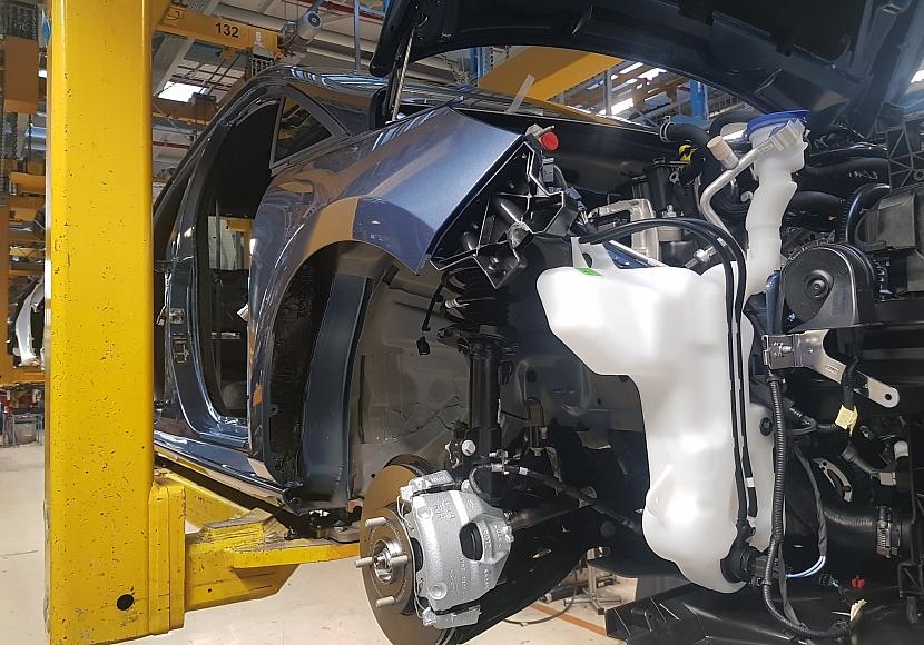 Zahl der offenen Stellen in der Auto-Industrie sinkt rasant