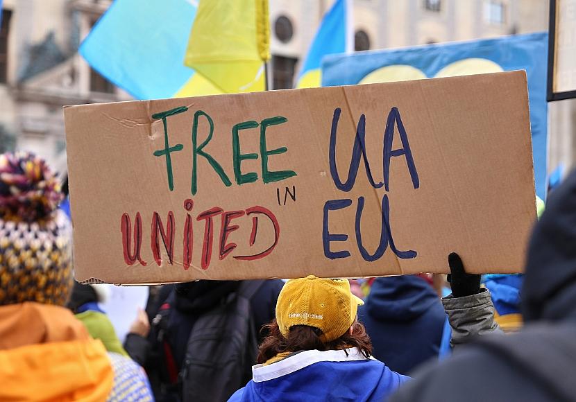 “Koalition der Willigen” sieht “Fortschritte” bei Ukraine-Poker