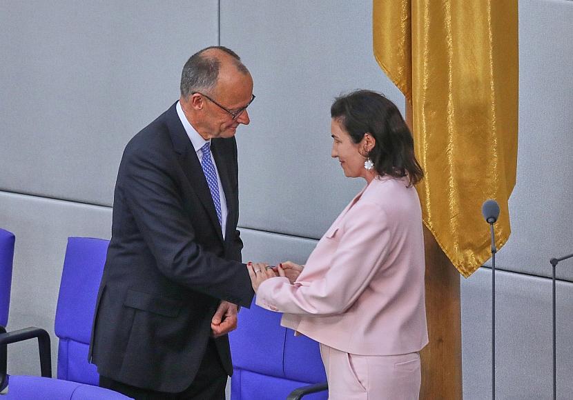 Bär lobt Merz und Söder als ausgeprägte Feministen