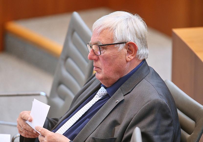 Parteivize Laumann hält neue CDU-Gruppe „Compass Mitte“ für unnötig