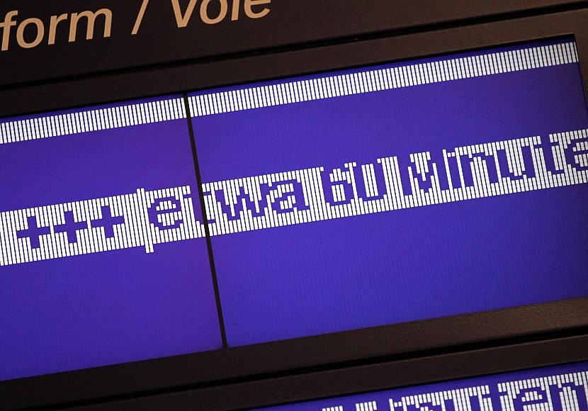 Schnieder erwartet keine schnelle Entspannung bei Bahn-Verspätungen
