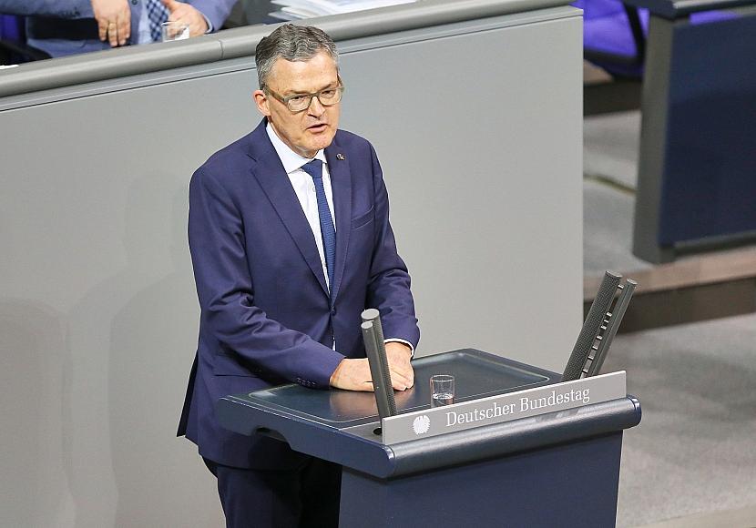 Kiesewetter nennt US-Friedensinitiative “Kapitulationsplan”