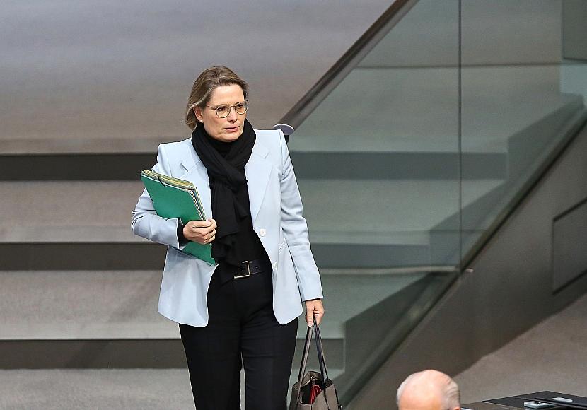 Hubig plant elektronische Fußfessel bei häuslicher Gewalt