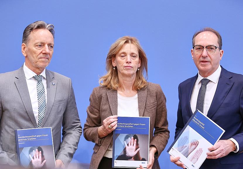 Frauenhäuser fordern von Politik mehr finanzielle Unterstützung