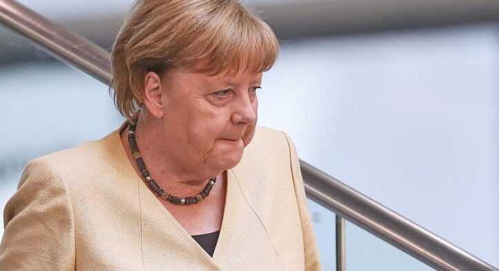 Merkel sieht Europa vor “großer Schlacht” mit USA um KI