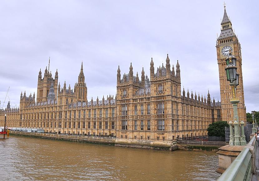Steinmeier will Beziehung zu Großbritannien “pragmatisch” ausbauen
