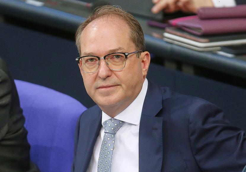 Dobrindt: Fortschritte bei Abschiebungsverhandlungen mit Syrien