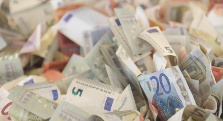 Bargeldzahlungen in Deutschland künftig nicht mehr anonym