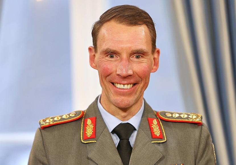 Heeres-Inspekteur baut weiter auf Kooperation mit USA