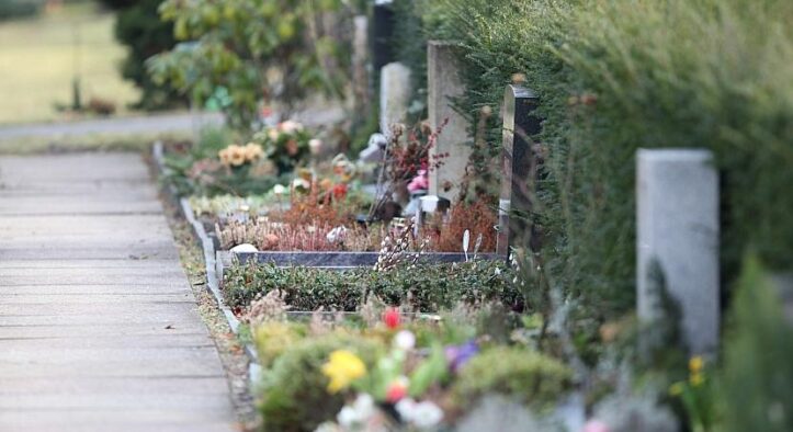 Sterbefallzahlen stagnieren 2025