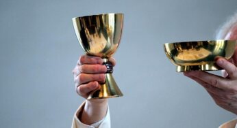 Bätzing gibt Vorsitz der Bischofskonferenz ab