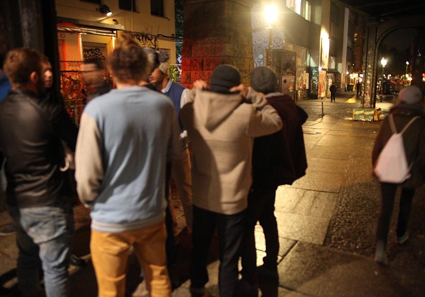 Bildungsministerin warnt vor Generation abgehängter junger Männer