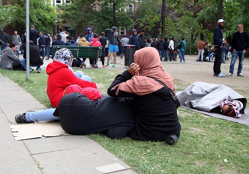 Özdemir spricht sich für Asylverfahren in Drittstaaten aus
