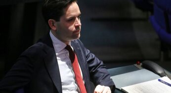 Winkel fordert stärkere Kontrolle des Finanzministers
