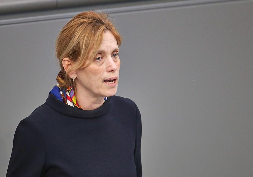 Prien warnt vor Diskriminierung durch KI