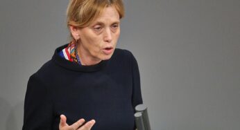 Prien zeigt Sympathie für Frauenstreik