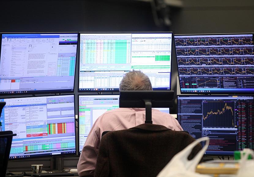 Dax startet deutlich im Minus – kein Ende des Iran-Kriegs in Sicht