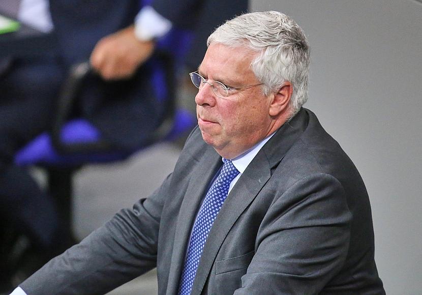 Hardt warnt vor Bedrohung durch Anhänger der Revolutionsgarde