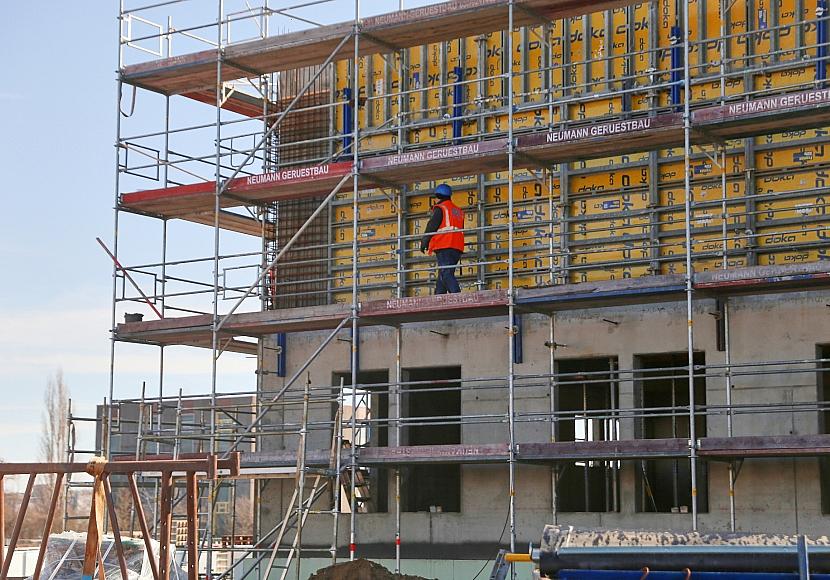 Mehr Baugenehmigungen für Wohnungen im April