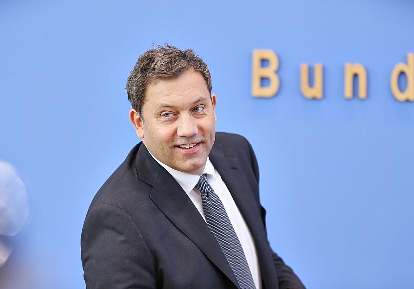 Klingbeil sieht in Haushaltsplan Basis für „Planungssicherheit“
