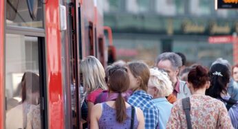 Personenverkehr mit Bussen und Bahnen stagniert