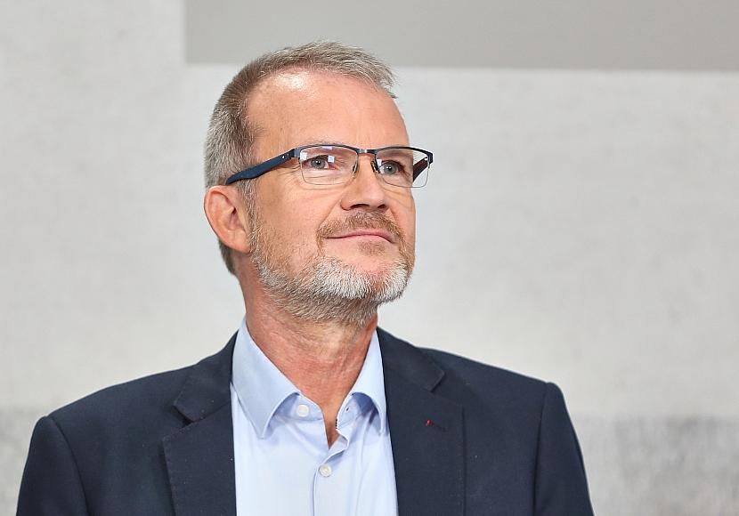 TK-Chef Baas vermisst Mut in der Politik