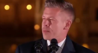 Magyar beginnt mit der Aufräumarbeit in Ungarn 