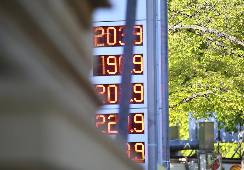 Tankstellenverband: Spritpreis pendelt sich bei zwei Euro ein