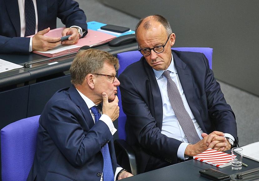 Ipsos-Umfrage: Rückhalt für Bundesregierung schwindet weiter