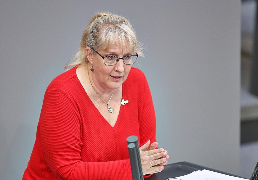 Opposition fordert schnelle Diäten-Aussetzung