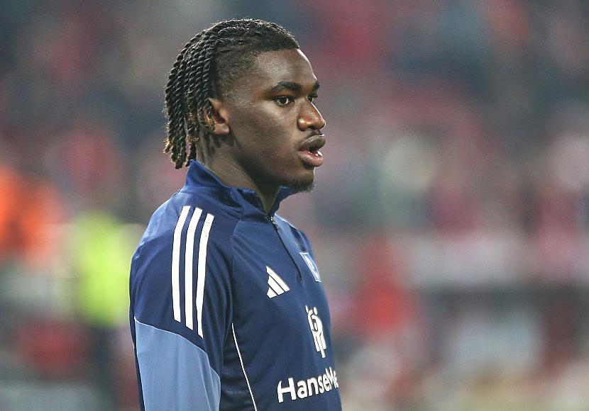 1. Bundesliga: HSV schlägt Freiburg