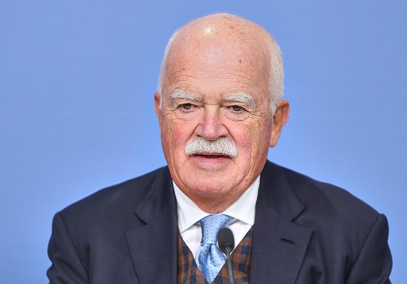 Gauweiler fordert CSU-Bündnis mit Freien Wählern im Bund