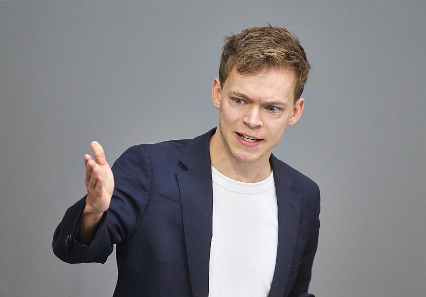 Gruppe von Grünen-Abgeordneten gegen Rente ab 70
