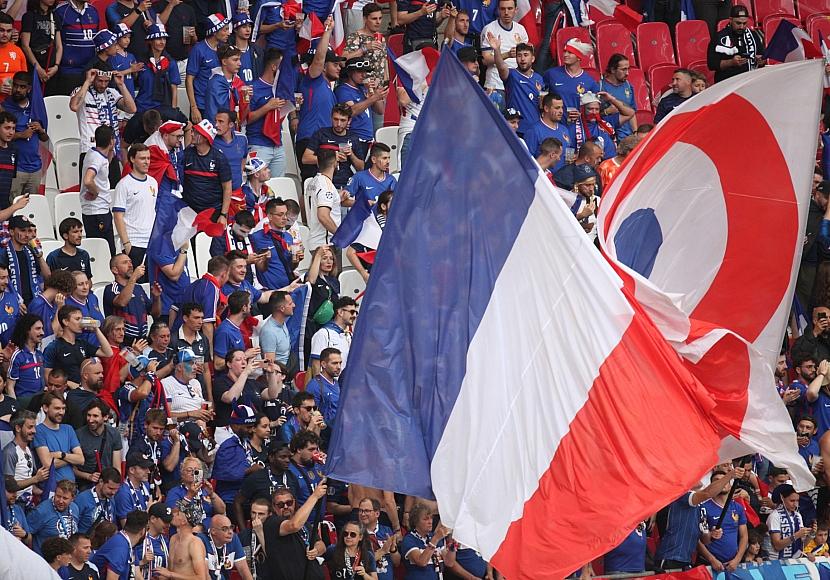 Fußball-WM: Frankreich dreht gegen Senegal spät auf