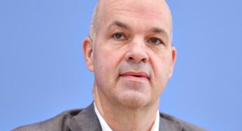 DIW-Präsident: Abschaffung der Rente mit 63 unverzichtbar