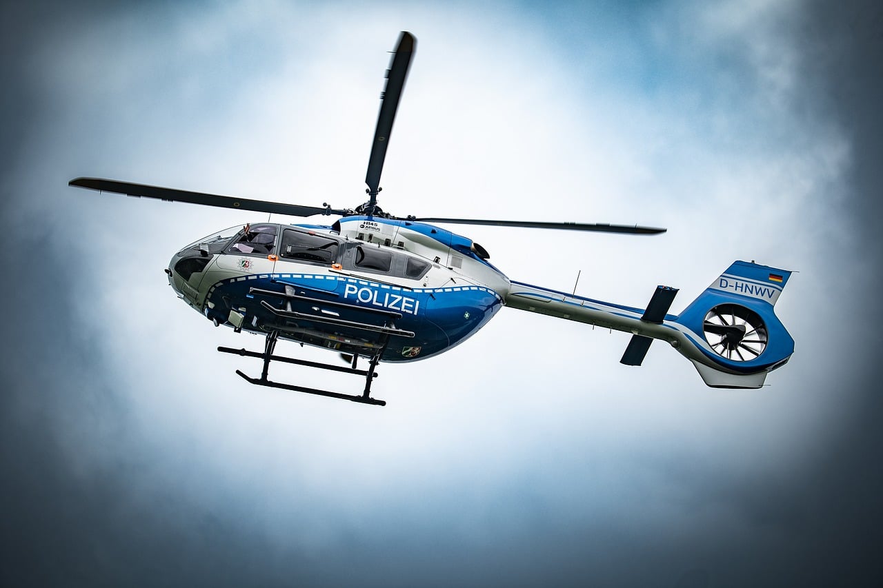 Anschlag auf Autobahn: Polizei mit Großfahndung