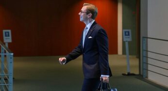Amthor: Bürokratieabbau spart 16 Milliarden Euro