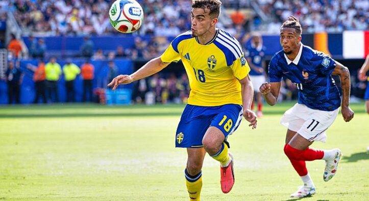 Fußball-WM: Frankreich gewinnt souverän gegen Schweden