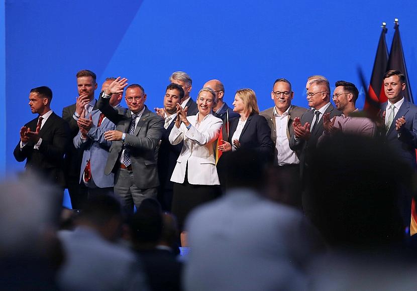 Yougov: AfD verliert – bleibt aber klar stärkste Kraft