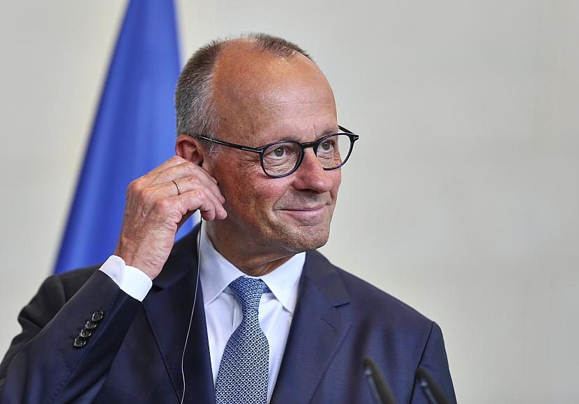 Merz telefoniert mit neuem britischen Premierminister Burnham