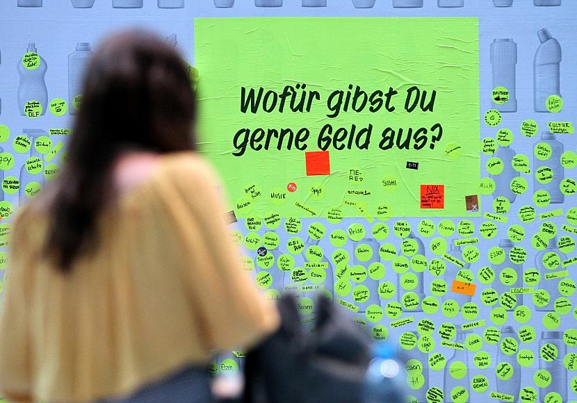Verbraucherstimmung verharrt auf niedrigem Niveau