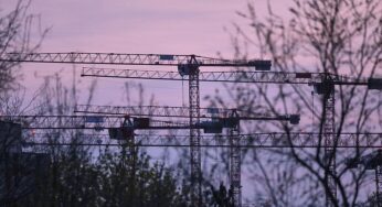 Neue Kürzungen: Wohnungswirtschaft schickt Brandbrief an Merz