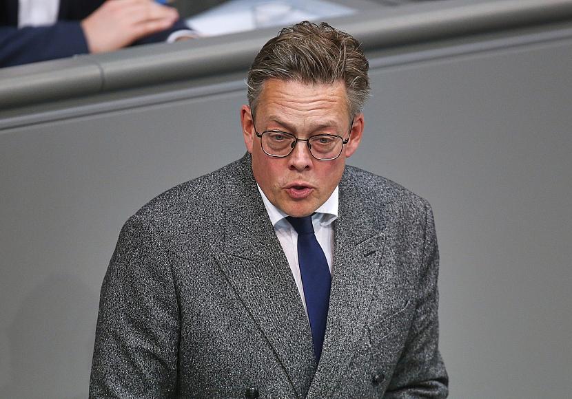Grüne fordern Stärkung der Kontrolle bei Nachrichtendienstreform